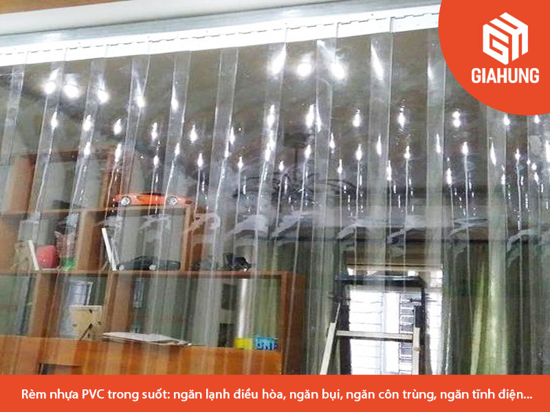 rèm nhựa pvc trắng trong ngăn lạnh